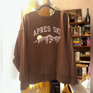 American Eagle Oversized Graphic Sweatshirt